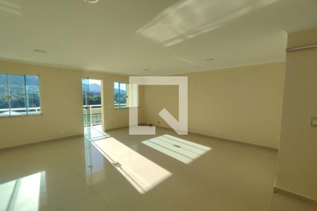 2º Pav - Sala de casa de condomínio para alugar com 3 quartos, 230m² em Taquara, Rio de Janeiro