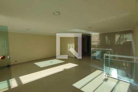 Casa de condomínio à venda com 230m², 3 quartos e 2 vagasSala
