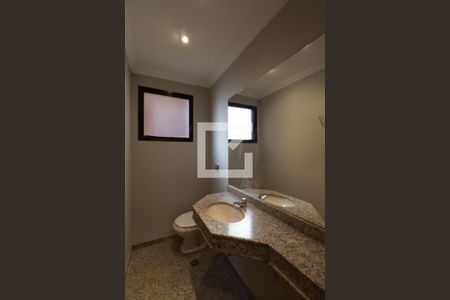 Lavabo  de apartamento para alugar com 4 quartos, 173m² em Centro, Ribeirão Preto