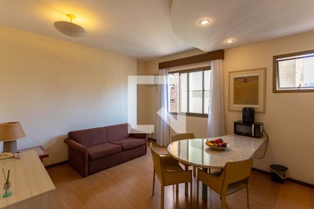 Sala de apartamento para alugar com 1 quarto, 45m² em Funcionários, Belo Horizonte