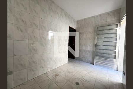 Quarto 2 de casa para alugar com 2 quartos, 80m² em Vila Campestre, São Paulo