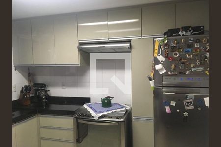 Apartamento à venda com 3 quartos, 25m² em Fernão Dias, Belo Horizonte