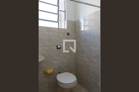 Banheiro de apartamento para alugar com 1 quarto, 40m² em Menino Deus, Porto Alegre