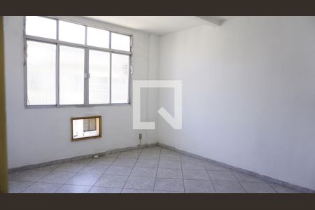 Segundo Andar - Quarto 1 de casa de condomínio à venda com 2 quartos, 152m² em Anil, Rio de Janeiro