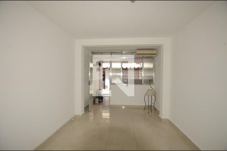 Sala de apartamento para alugar com 3 quartos, 72m² em Irajá, Rio de Janeiro