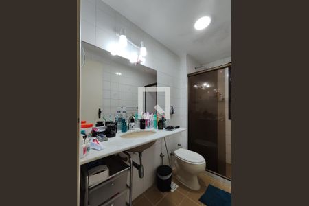 Apartamento à venda com 95m², 3 quartos e 1 vaga Apartamento à venda com 95m², 3 quartos e 1 vagaBanheiro da Suíte