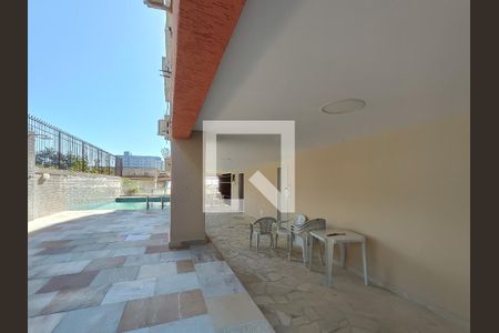 Apartamento à venda com 95m², 3 quartos e 1 vaga Apartamento à venda com 95m², 3 quartos e 1 vagaÁrea comum - Piscina