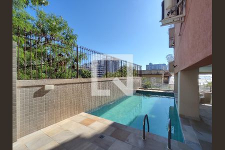 Apartamento à venda com 95m², 3 quartos e 1 vaga Apartamento à venda com 95m², 3 quartos e 1 vagaÁrea comum - Piscina