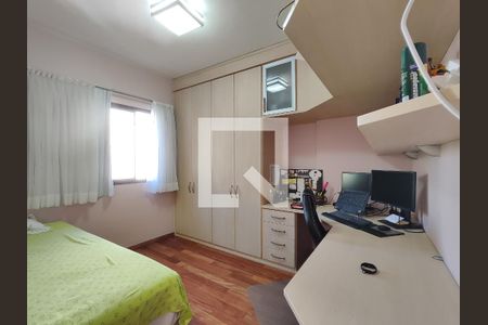 Apartamento à venda com 95m², 3 quartos e 1 vaga Apartamento à venda com 95m², 3 quartos e 1 vagaQuarto