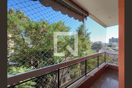 Vista da Sala de apartamento para alugar com 3 quartos, 95m² em Tijuca, Rio de Janeiro