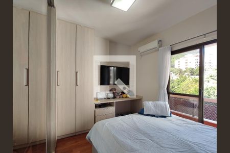 Apartamento à venda com 95m², 3 quartos e 1 vaga Apartamento à venda com 95m², 3 quartos e 1 vagaSuíte