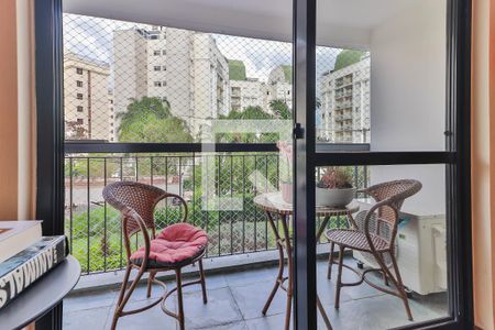 Varanda de apartamento à venda com 4 quartos, 120m² em Cidade São Francisco, São Paulo