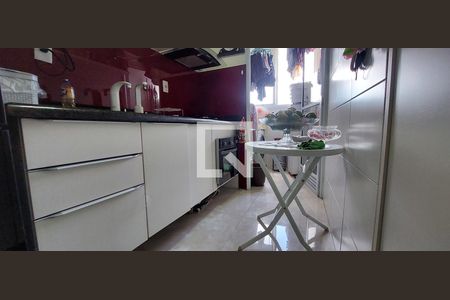 Apartamento à venda com 54m², 2 quartos e 1 vaga Apartamento à venda com 54m², 2 quartos e 1 vagaCozinha