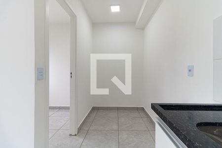 Sala/Cozinha de apartamento à venda com 2 quartos, 32m² em Ipiranga, São Paulo