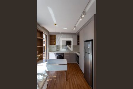 Cozinha de apartamento para alugar com 1 quarto, 76m² em Funcionários, Belo Horizonte