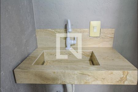 Lavabo de casa à venda com 2 quartos, 68m² em Vila Valparaiso, Santo André