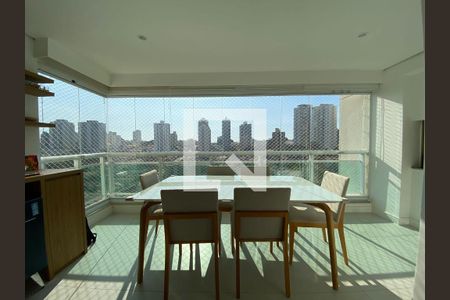 Apartamento para alugar com 3 quartos, 109m² em Taquaral, Campinas