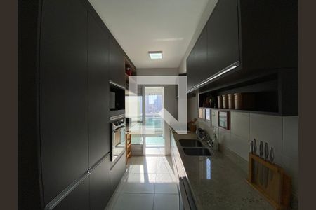 Apartamento à venda com 3 quartos, 109m² em Taquaral, Campinas