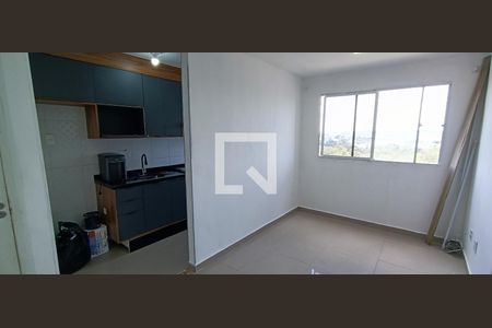 Sala/Cozinha de apartamento para alugar com 2 quartos, 41m² em Jardim do Lago, São Paulo