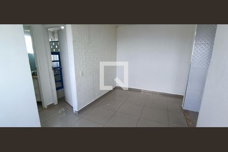 Sala de apartamento para alugar com 2 quartos, 41m² em Jardim do Lago, São Paulo