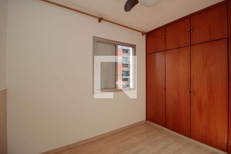 Quarto 1 de apartamento para alugar com 2 quartos, 64m² em Pinheiros, São Paulo