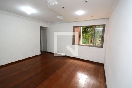 Sala de apartamento para alugar com 3 quartos, 70m² em Jardim Ubirajara, São Paulo