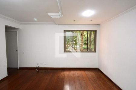 Sala de apartamento para alugar com 3 quartos, 70m² em Jardim Ubirajara, São Paulo