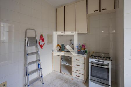 Cozinha de apartamento à venda com 3 quartos, 160m² em Cidade Nova, Belo Horizonte