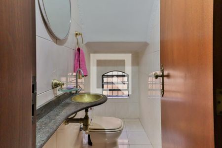 Lavabo de casa para alugar com 4 quartos, 150m² em Vila Polopoli, São Paulo