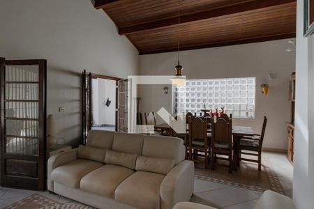 Sala de casa para alugar com 3 quartos, 230m² em Jardim Virginia, Guarujá