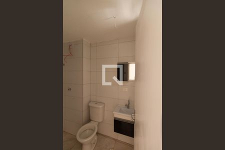 Banheiro de casa para alugar com 1 quarto, 40m² em Vila Lucia, São Paulo