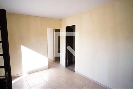 Sala de casa para alugar com 2 quartos, 180m² em Tupi B, Belo Horizonte