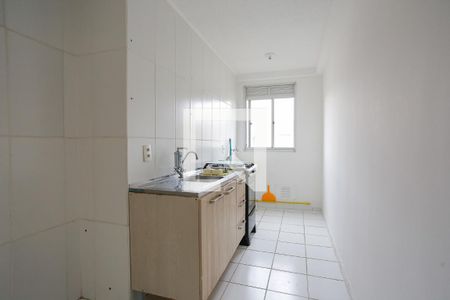 Cozinha de apartamento à venda com 2 quartos, 42m² em Sarandi, Porto Alegre