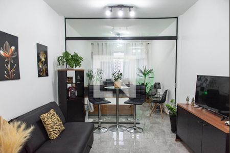 Apartamento à venda com 35m², 1 quarto e sem vagaSala/quarto