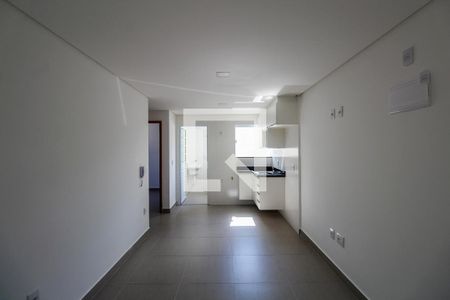 Sala/Cozinha de apartamento para alugar com 2 quartos, 47m² em Vila Ivone, São Paulo