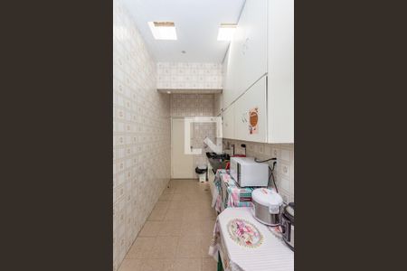 Apartamento para alugar com 120m², 4 quartos e sem vaga Apartamento para alugar com 120m², 4 quartos e sem vagaCozinha