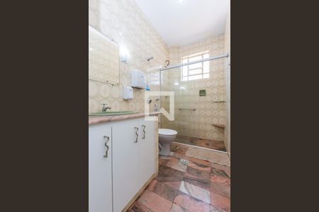 Apartamento para alugar com 120m², 4 quartos e sem vaga Apartamento para alugar com 120m², 4 quartos e sem vagaBanheiro Social