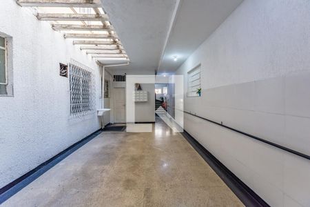 Apartamento para alugar com 120m², 4 quartos e sem vaga Apartamento para alugar com 120m², 4 quartos e sem vagaHall de entrada