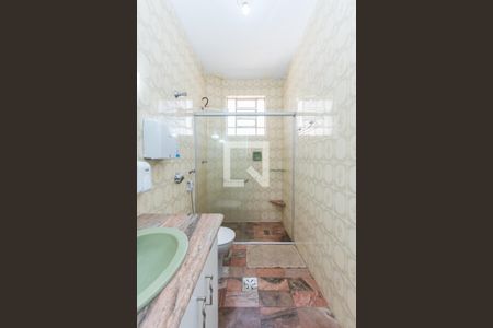 Apartamento para alugar com 120m², 4 quartos e sem vaga Apartamento para alugar com 120m², 4 quartos e sem vagaBanheiro Social