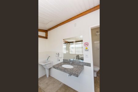 Apartamento para alugar com 120m², 4 quartos e sem vaga Apartamento para alugar com 120m², 4 quartos e sem vagaBanheiro Social 2