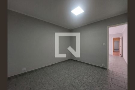 Quarto 1 de casa para alugar com 2 quartos, 142m² em Jardim Cliper, São Paulo