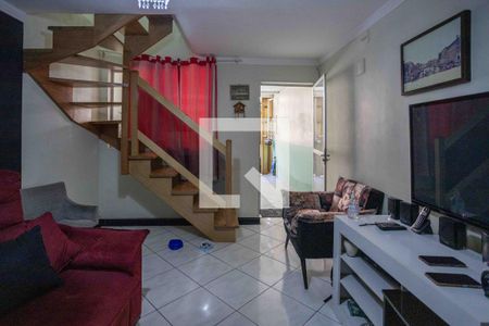 Sala de casa para alugar com 3 quartos, 166m² em Piraporinha, Diadema