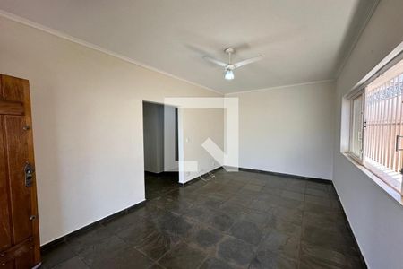 Casa para alugar com 420m², 3 quartos e 3 vagasSala