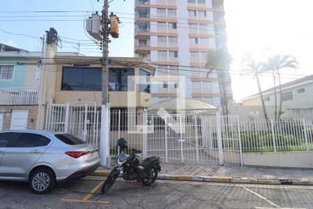 Fachada de apartamento à venda com 2 quartos, 75m² em Vila Paiva, São Paulo