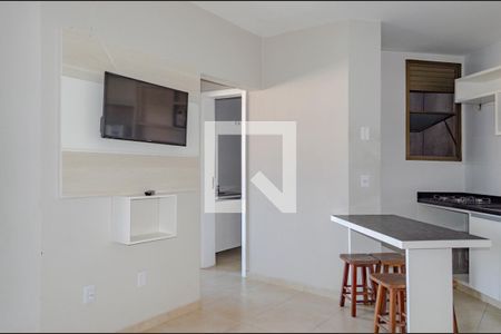 Sala / Cozinha de apartamento para alugar com 1 quarto, 55m² em Canasvieiras, Florianópolis