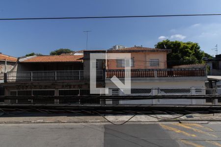 Casa à venda com 242m², 5 quartos e 4 vagas Casa à venda com 242m², 5 quartos e 4 vagasVista do Quarto 4