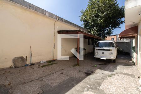 Casa à venda com 242m², 5 quartos e 4 vagas Casa à venda com 242m², 5 quartos e 4 vagasÁrea Externa