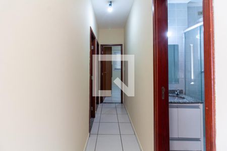 Corredor  de apartamento para alugar com 2 quartos, 90m² em Centro, Osasco