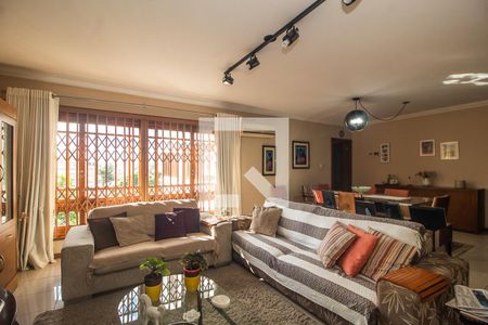 Sala de apartamento para alugar com 3 quartos, 125m² em Medianeira, Porto Alegre