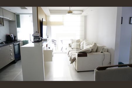 Sala de apartamento para alugar com 3 quartos, 70m² em Anil, Rio de Janeiro